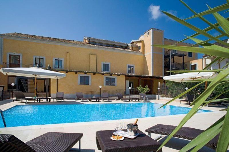 Hotel Palazzo Marzano Briatico Kültér fotó