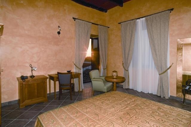 Hotel Palazzo Marzano Briatico Szoba fotó